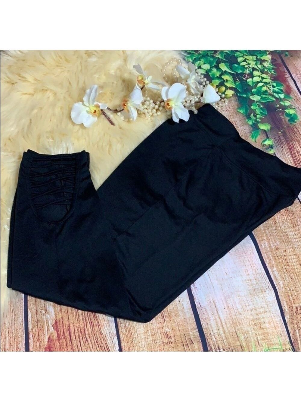 Simply Vera Wang Black Legging